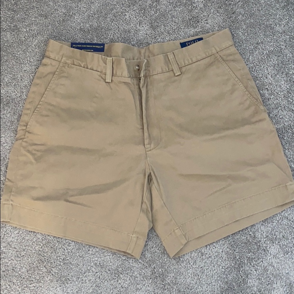New with tags Ralph Lauren Montana Khaki Short